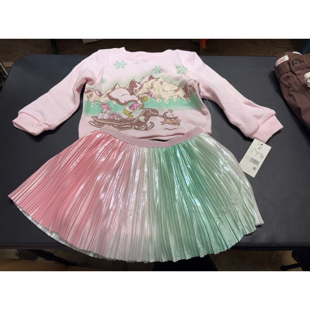 2T Grinch Sweatshirt w/ tulle Skirt Christmas Outfit Pink & Green - NWT